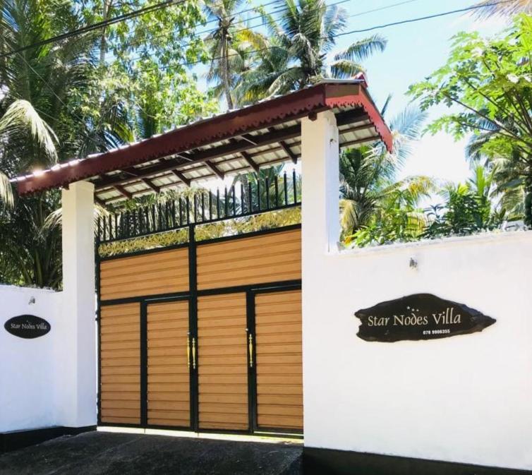 Star Nodes Villa Гале Екстериор снимка